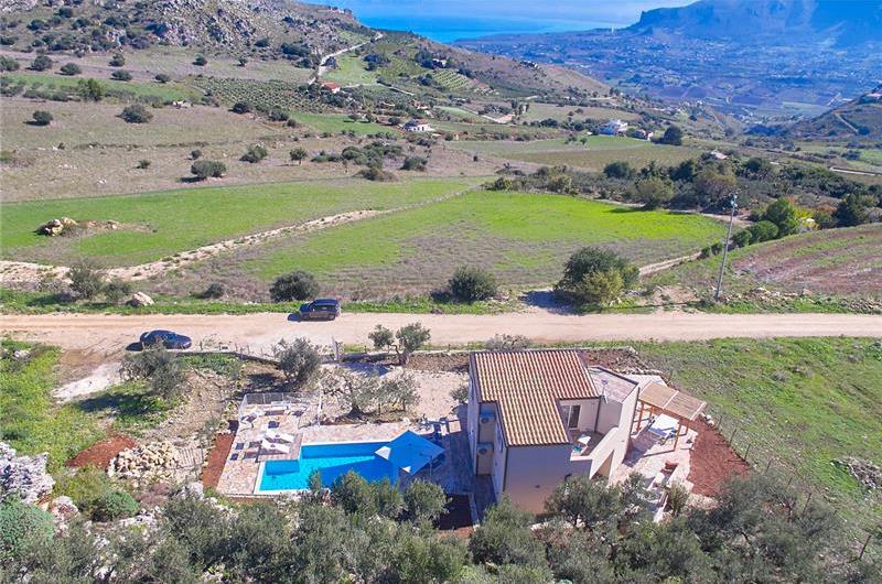 3 bedroom villa with pool, near Scopello, sleeps 6