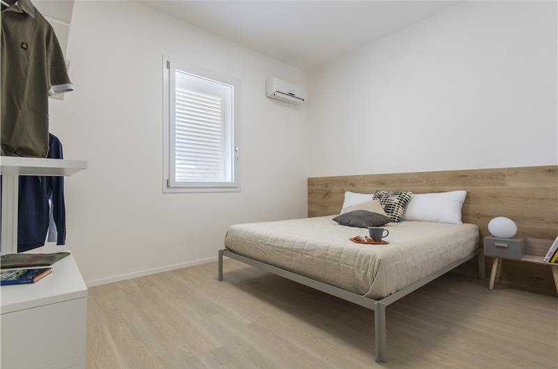 3 bedroom villa with pool, Alcamo, sleeps 5-6