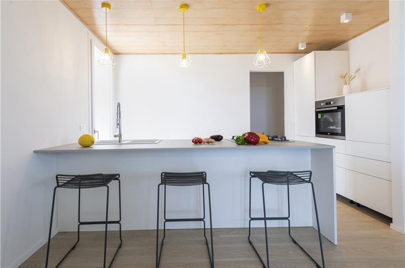 3 bedroom villa with pool, Alcamo, sleeps 5-6