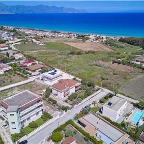 3 bedroom villa with pool, Alcamo, sleeps 5-6