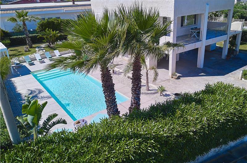 3 bedroom villa with pool, Alcamo, sleeps 5-6