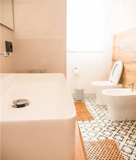 2 bedroom villa with infinity pool, near Alcamo, sleeps 4-5