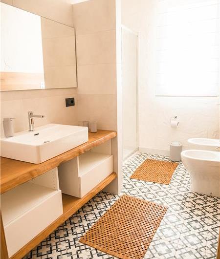 2 bedroom villa with infinity pool, near Alcamo, sleeps 4-5