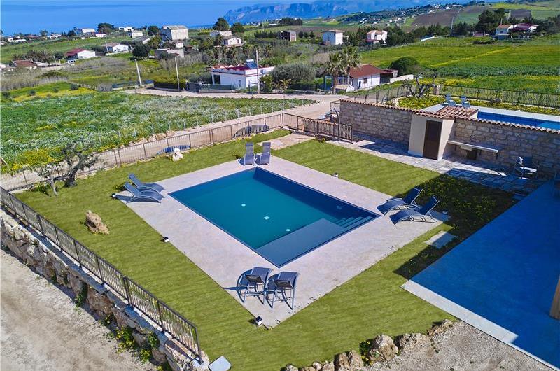 Two 3 bedroom villas with private pools, Alcamo, each sleeps 6-7
