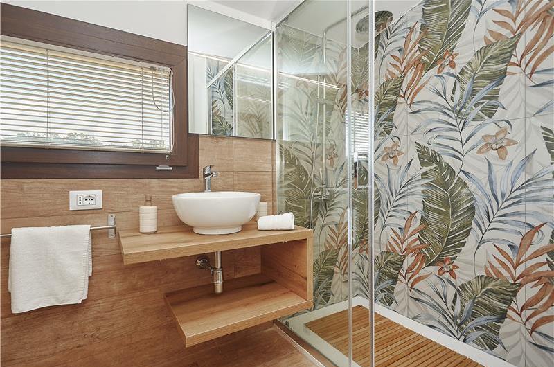 Two 3 bedroom villas with private pools, Alcamo, each sleeps 6-7