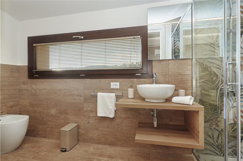 Two 3 bedroom villas with private pools, Alcamo, each sleeps 6-7