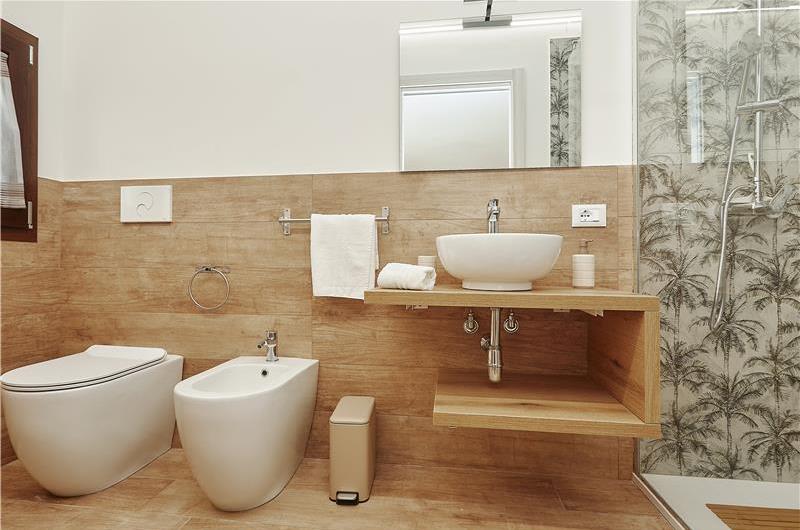 Two 3 bedroom villas with private pools, Alcamo, each sleeps 6-7