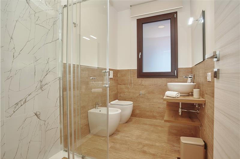 Two 3 bedroom villas with private pools, Alcamo, each sleeps 6-7