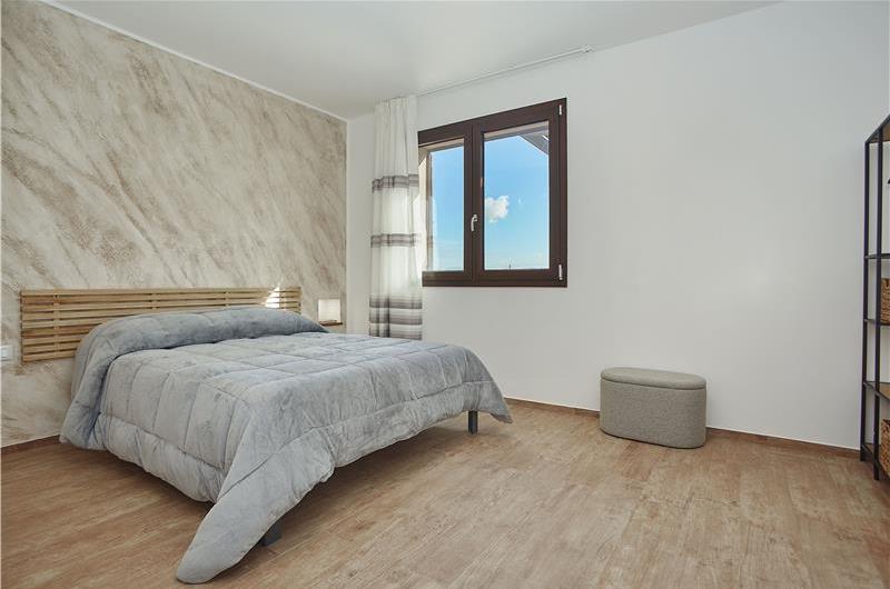 Two 3 bedroom villas with private pools, Alcamo, each sleeps 6-7