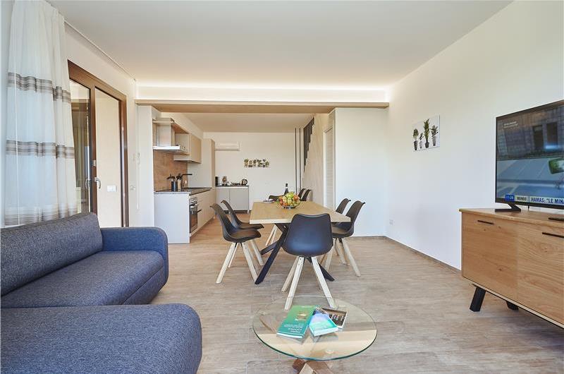 Two 3 bedroom villas with private pools, Alcamo, each sleeps 6-7