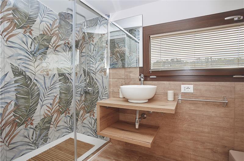 Two 3 bedroom villas with private pools, Alcamo, each sleeps 6-7