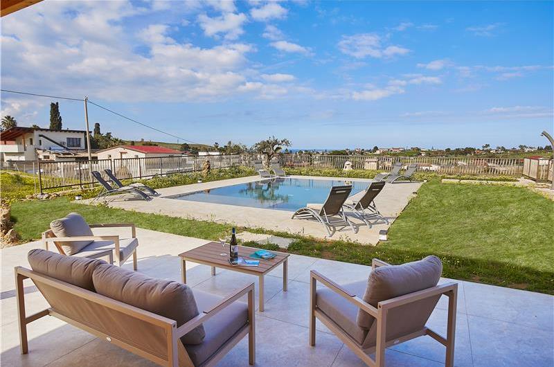 Two 3 bedroom villas with private pools, Alcamo, each sleeps 6-7