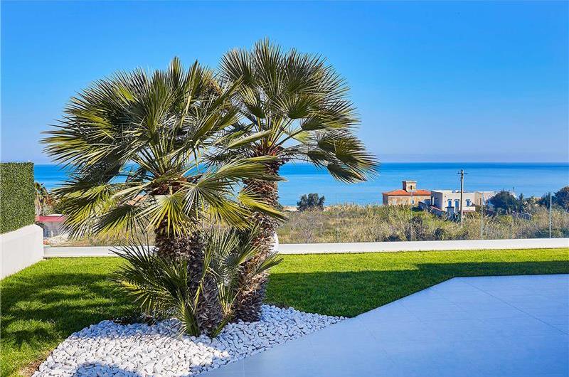 3 bedroom villa with pool & sea views, Alcamo Marina, sleeps 6-7