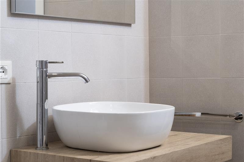 3 bedroom villa with pool & sea views, Cornino, sleeps 6-7