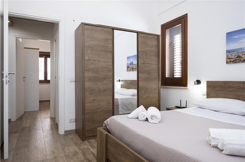 3 bedroom villa with pool & sea views, Cornino, sleeps 6-7