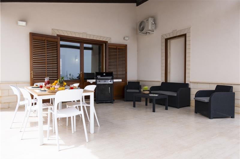 3 bedroom villa with pool & sea views, Cornino, sleeps 6-7