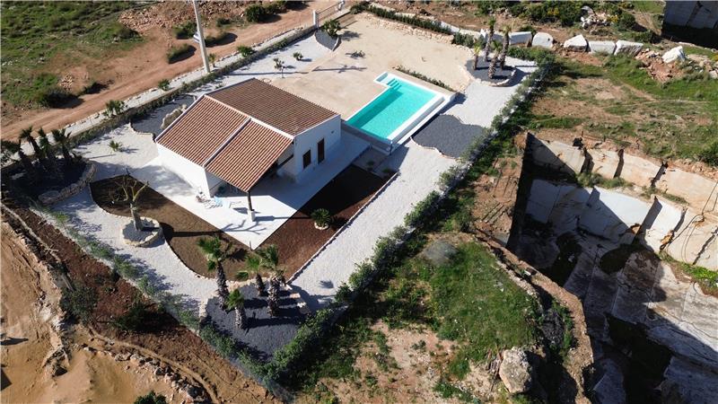 3 bedroom villa with pool & sea views, Cornino, sleeps 6-7