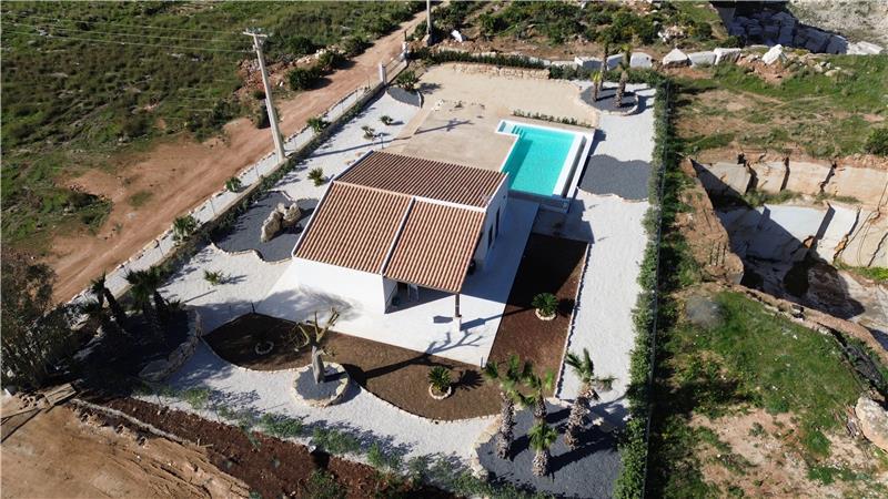 3 bedroom villa with pool & sea views, Cornino, sleeps 6-7