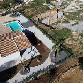 3 bedroom villa with pool & sea views, Cornino, sleeps 6-7