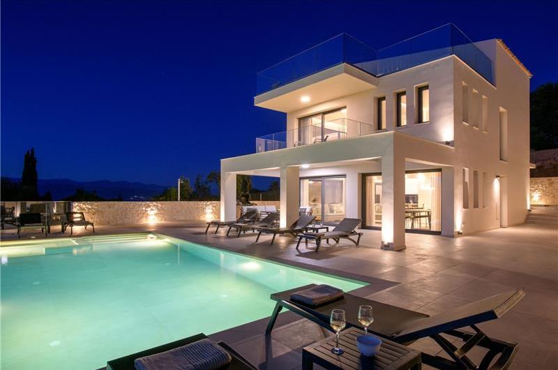 4 bedroom villa with pool & sea views, Acharavi, sleeps 8