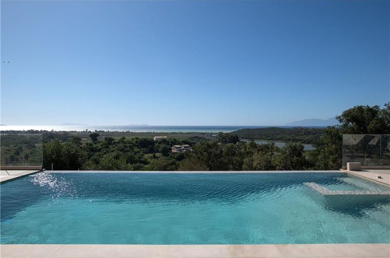 4 bedroom villa with pool & sea views, Acharavi, sleeps 8