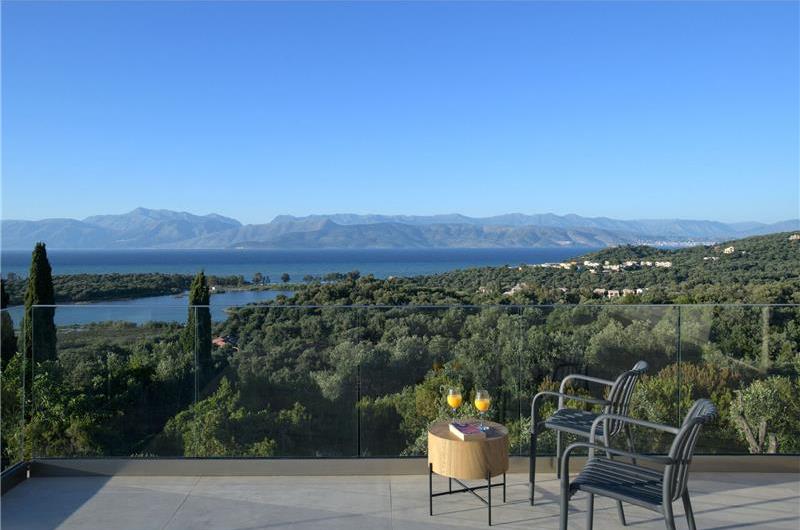 4 bedroom villa with pool & sea views, Acharavi, sleeps 8