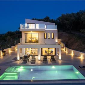 4 bedroom villa with pool & sea views, Acharavi, sleeps 8