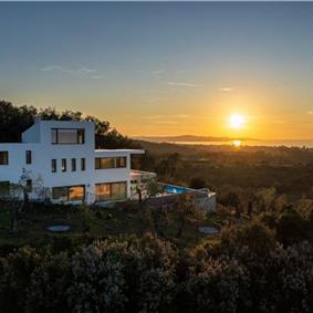 4 bedroom villa with pool & sea views, Acharavi, sleeps 8