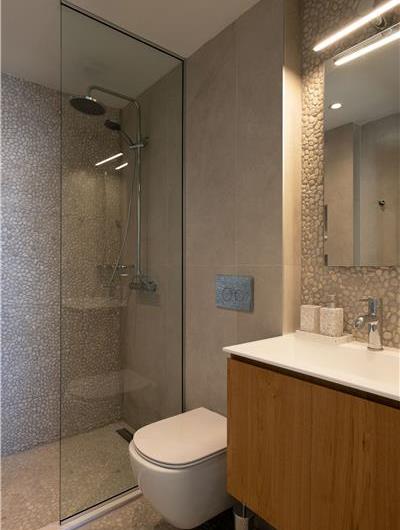 3 bedroom villa with pool & sea views, near Palaiokastrítsa, sleeps 6