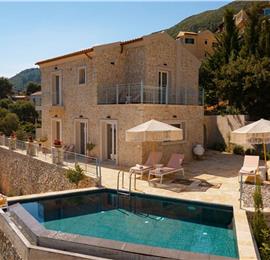 3 bedroom villa with pool & sea views, near Palaiokastrítsa, sleeps 6