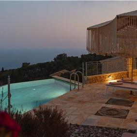 3 bedroom villa with pool & sea views, near Palaiokastrítsa, sleeps 6