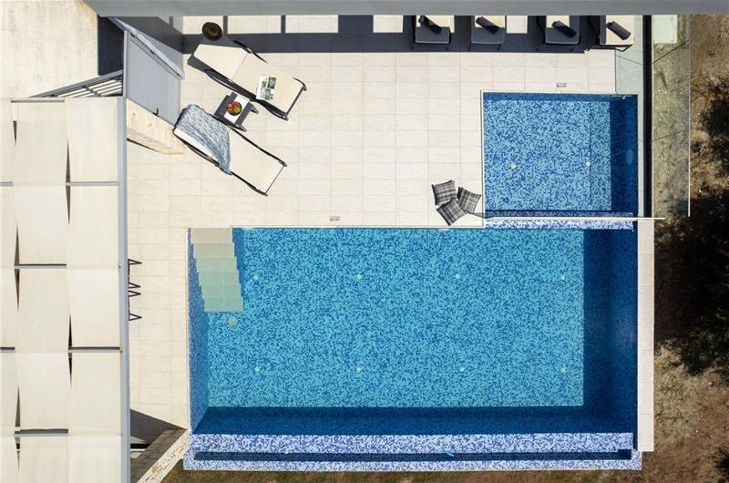 3 bedroom villa with pool & sea views, Agios Mathaios, sleeps 6