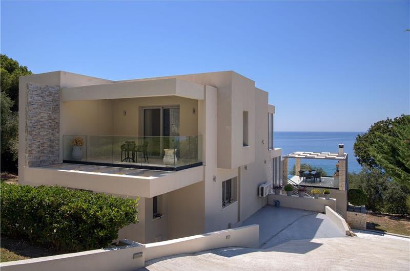 3 bedroom villa with pool & sea views, Agios Mathaios, sleeps 6