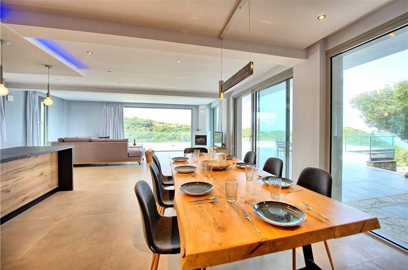 3 bedroom villa with pool & sea views, Makrades, sleeps 6