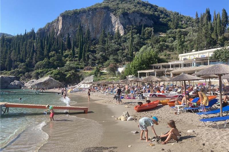 3 bedroom villa with pool & sea views, Makrades, sleeps 6