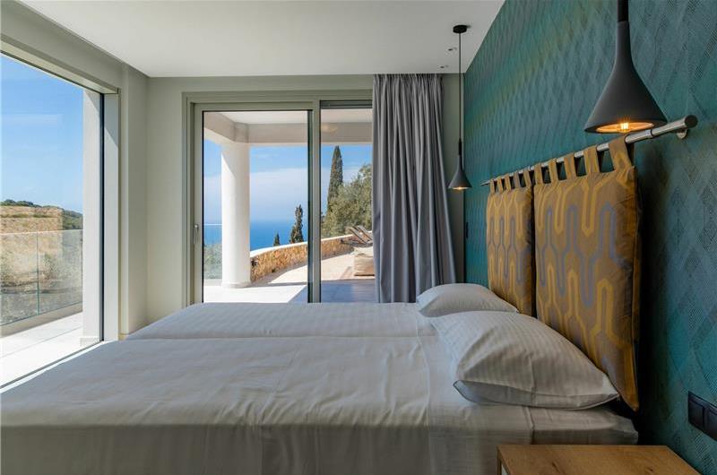 3 bedroom villa with pool & sea views, Makrades, sleeps 6
