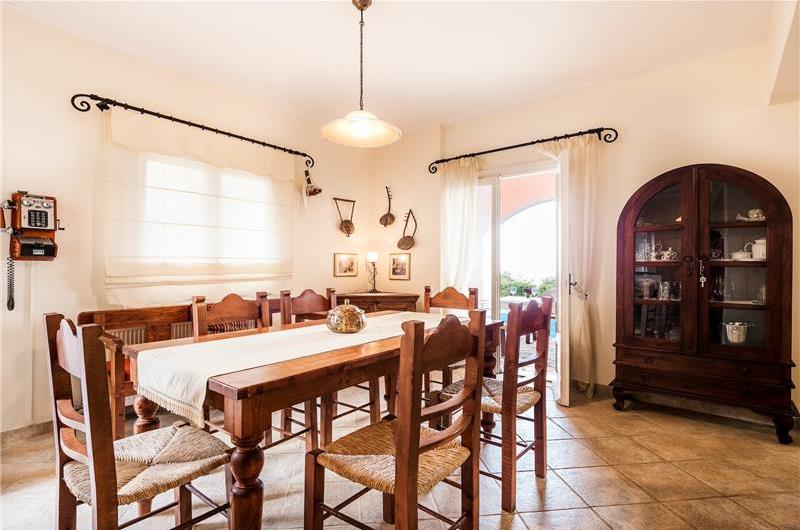 3 bedroom villa with pool & sea & mountain views, Episkepsi, sleeps 7