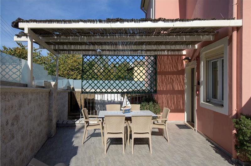 7 bedroom seaside villa with pool, Kassiopi, sleeps 13