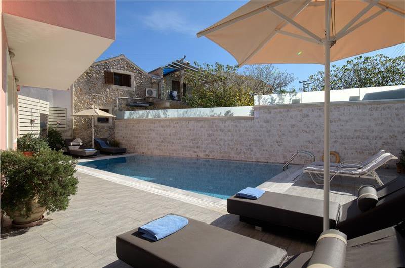 7 bedroom seaside villa with pool, Kassiopi, sleeps 13