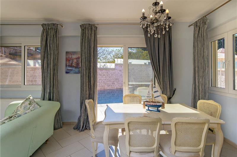 7 bedroom seaside villa with pool, Kassiopi, sleeps 13