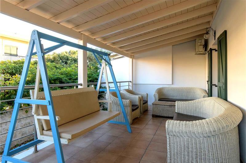 7 bedroom seaside villa with pool, Kassiopi, sleeps 13