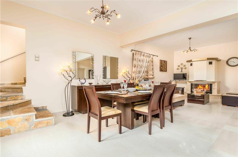 5 bedroom villa with pool & seaview, Perithia, sleeps 10