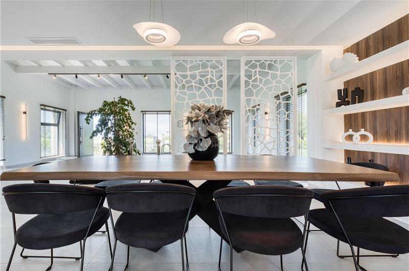 5 bedroom luxury seaside villa with indoor & outdoor pool, near Acharavi, sleeps 10