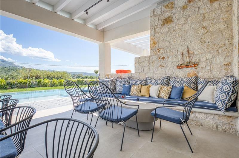 5 bedroom luxury seaside villa with indoor & outdoor pool, near Acharavi, sleeps 10