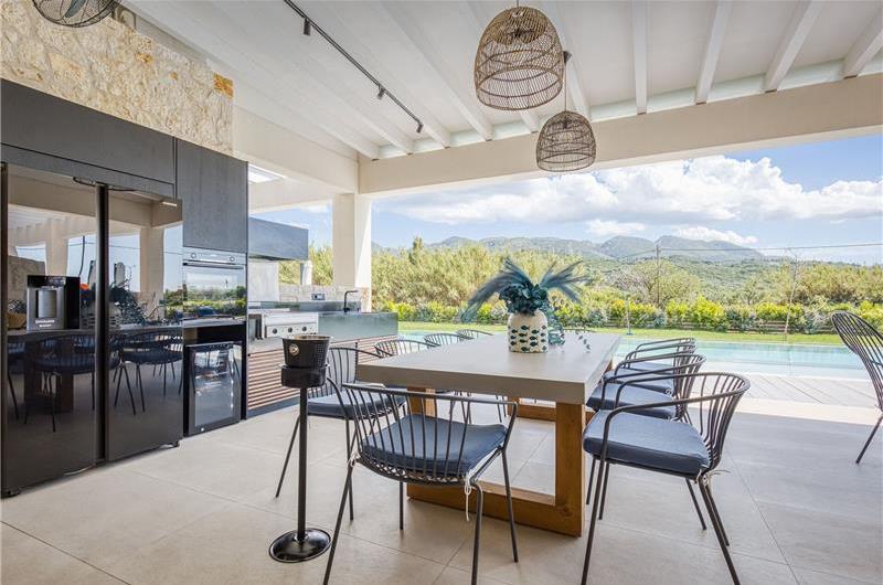 5 bedroom luxury seaside villa with indoor & outdoor pool, near Acharavi, sleeps 10