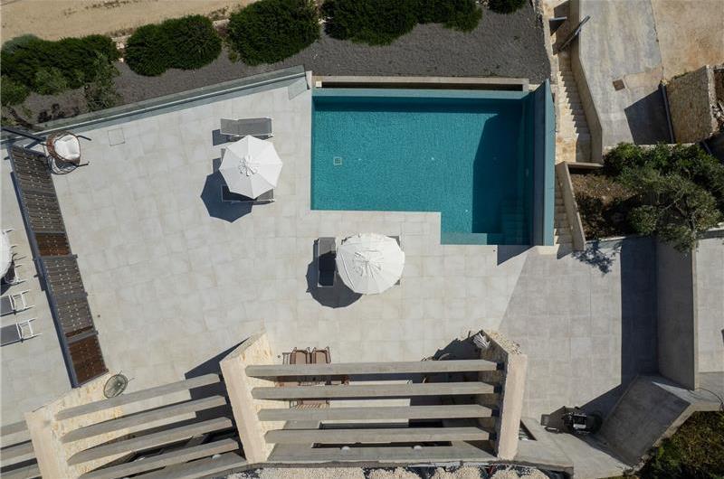 3 bedroom villa with pool & seaview, near Acharavi, sleeps 6