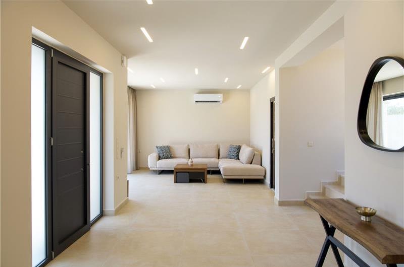  3 bedroom stone villa with pool & seaview, near Acharavi, sleeps 6