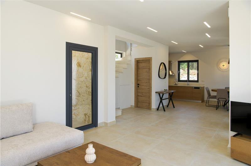  3 bedroom stone villa with pool & seaview, near Acharavi, sleeps 6