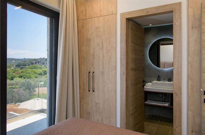  3 bedroom stone villa with pool & seaview, near Acharavi, sleeps 6