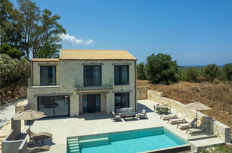  3 bedroom stone villa with pool & seaview, near Acharavi, sleeps 6